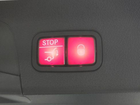 Used 2024 Mercedes-Benz GLS 63 AMG 4MATIC w/ AMG Night Package image 35