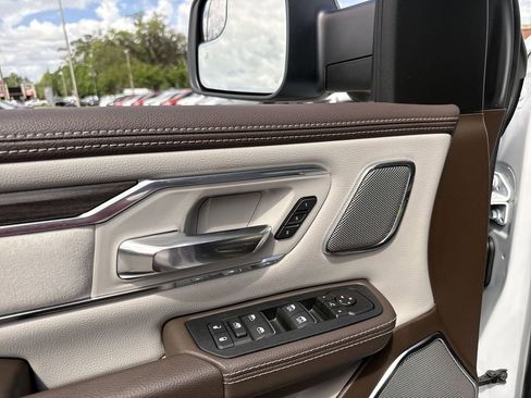 New 2026 RAM 1500 Laramie AWD/4WD image 13