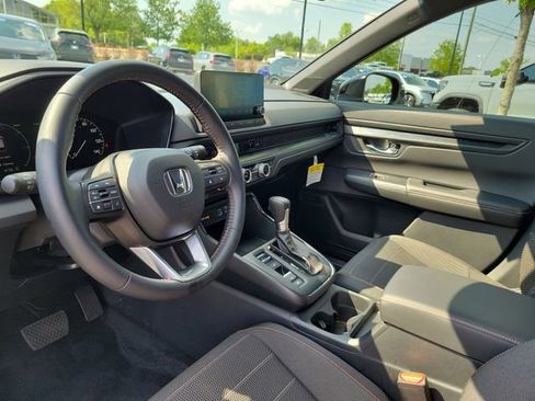 Certified 2025 Honda CR-V Sport image 15