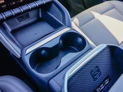 New 2026 GMC Terrain Elevation AWD/4WD image 15