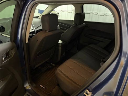 Used 2017 GMC Terrain SLE image 17