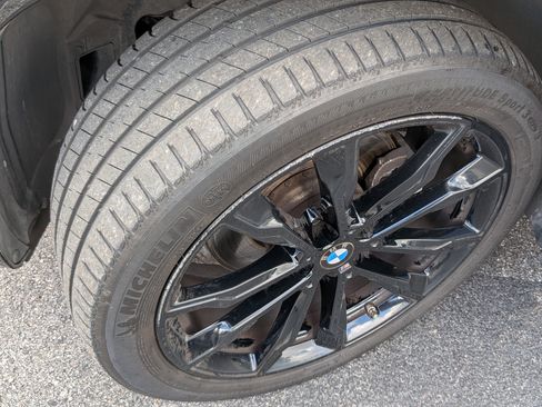 Certified 2024 BMW X3 xDrive30i w/ M Sport Package AWD/4WD image 13