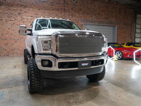 Used 2012 Ford F250 Lariat AWD/4WD image 4