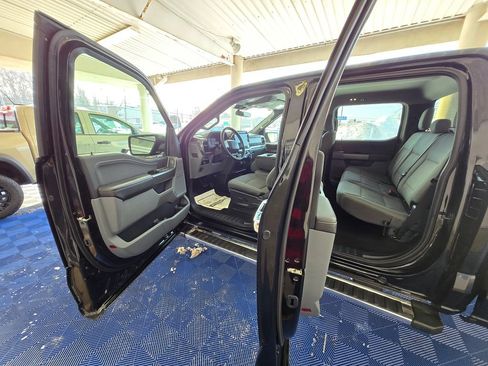 Used 2025 Ford F150 XLT w/ Equipment Group 301A Standard image 21