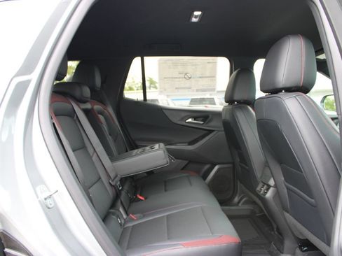 New 2026 Chevrolet Equinox RS FWD image 31