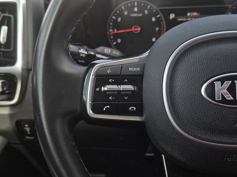 Used 2021 Kia Sorento SX AWD/4WD image 17