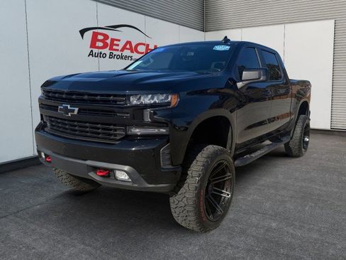 Used 2019 Chevrolet Silverado 1500 LT Trail Boss image 7