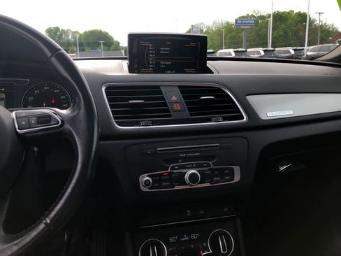 Used 2018 Audi Q3 2.0T Premium AWD/4WD image 19