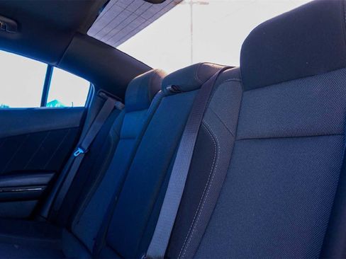 Used 2019 Dodge Charger SXT w/ Blacktop Package image 13
