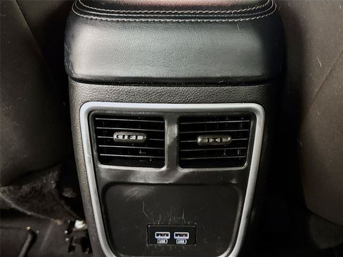 Used 2022 Dodge Charger SXT RWD image 24