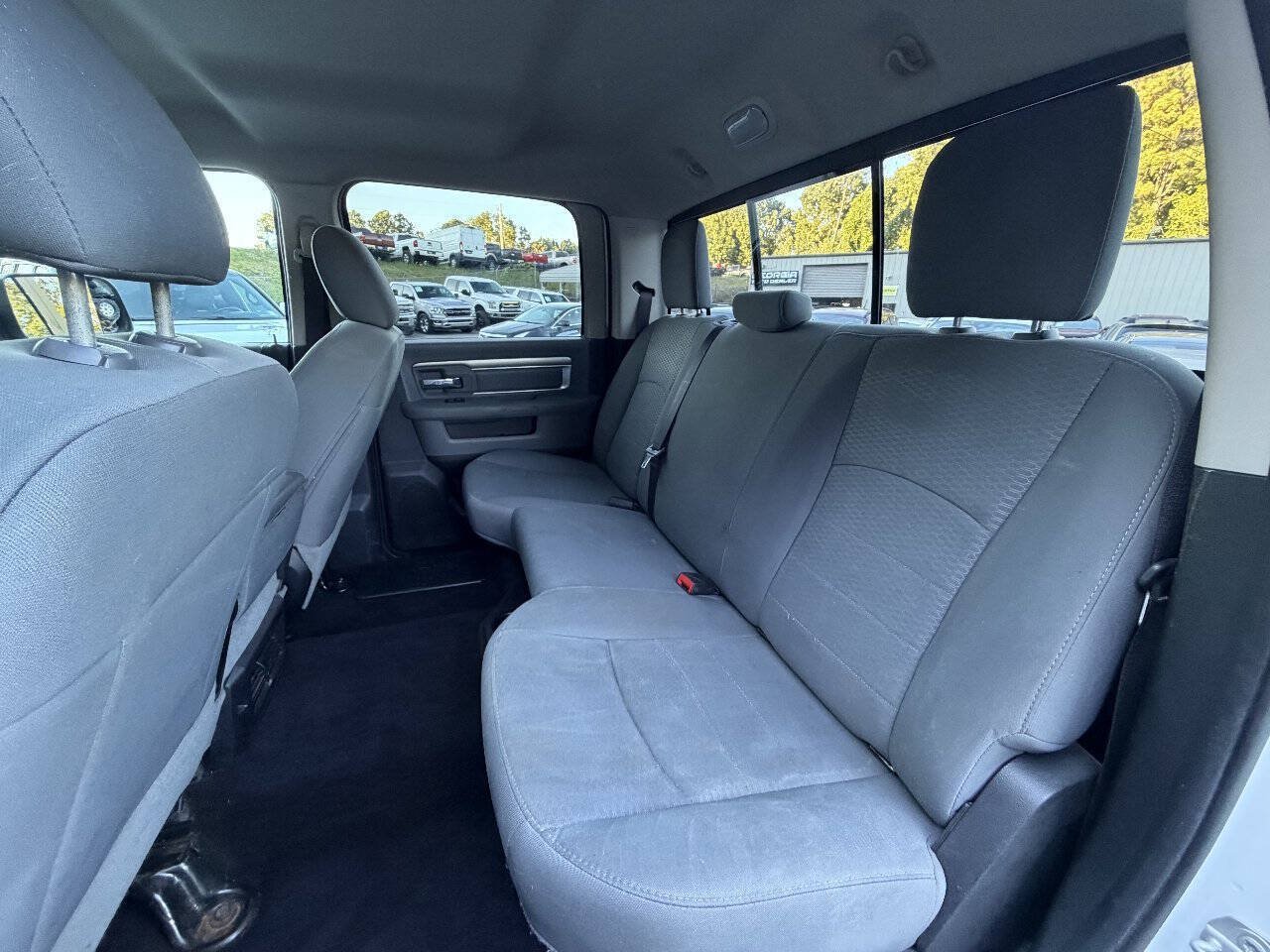 Used 2016 RAM 2500 SLT AWD/4WD image 23