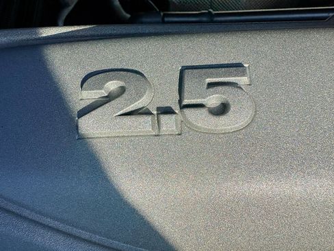 Used 2007 Volkswagen Beetle Convertible w/ Package 2 image 26