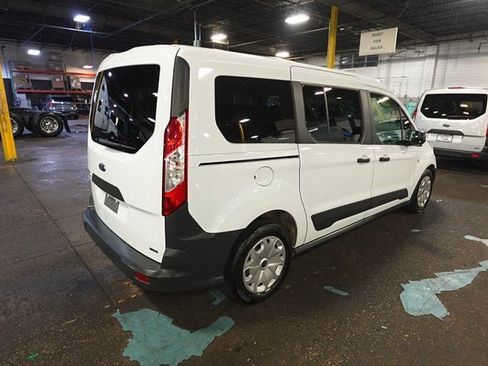 Used 2018 Ford Transit Connect XL image 5