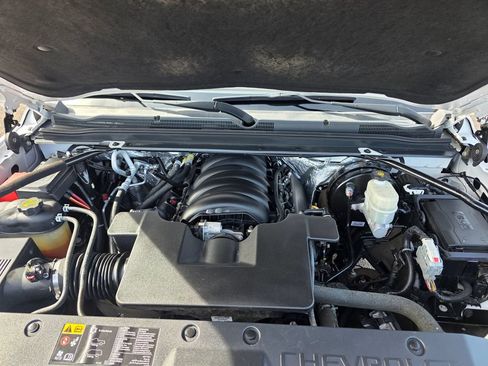Used 2016 Chevrolet Tahoe LT AWD/4WD image 32