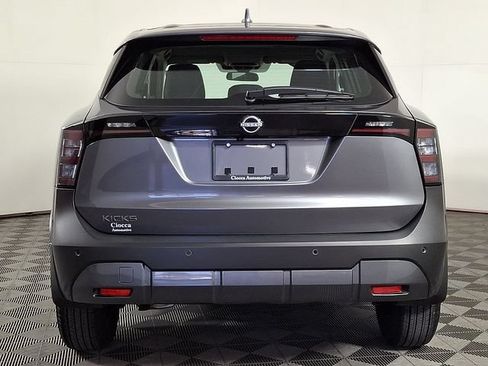 Used 2025 Nissan Kicks S FWD image 8