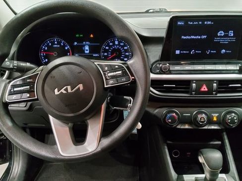 Used 2023 Kia Forte LXS FWD image 20
