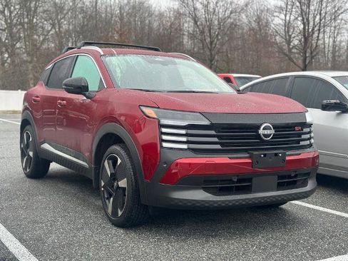 Certified 2026 Nissan Kicks SR w/ SR Premium Package image 1