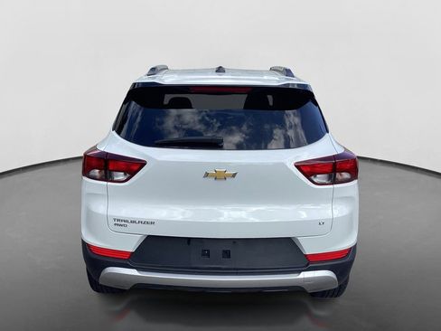 Used 2023 Chevrolet TrailBlazer LT AWD/4WD image 6