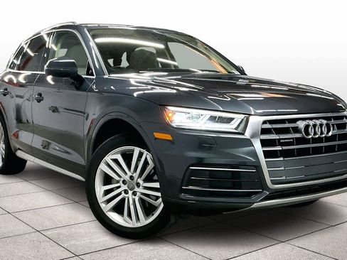 Used 2019 Audi Q5 2.0T Premium Plus w/ Premium Plus Package image 2