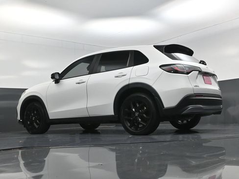 Used 2024 Honda HR-V Sport image 22