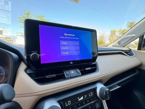 New 2025 Toyota RAV4 Limited image 20