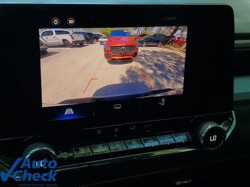 Used 2024 Chevrolet Colorado LT w/ LT Convenience Package RWD image 26
