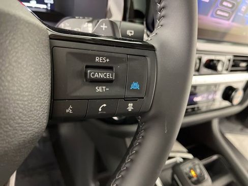 New 2026 Nissan Pathfinder Platinum image 21