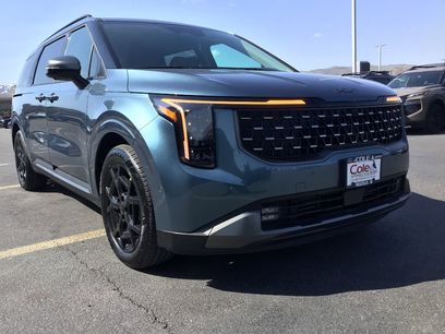 New 2025 Kia Carnival SX Prestige