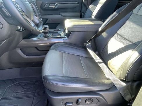 Used 2023 Chevrolet Silverado 1500 ZR2 w/ Technology Package image 14