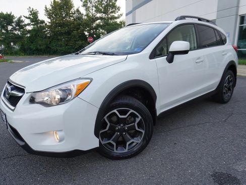Used 2013 Subaru Crosstrek 2.0i Premium w/ Popular Pkg 2 AWD/4WD image 3