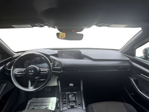 Used 2022 MAZDA MAZDA3 s image 7