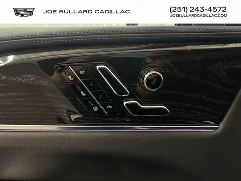 New 2026 Cadillac Escalade IQL Sport 1 AWD/4WD image 5