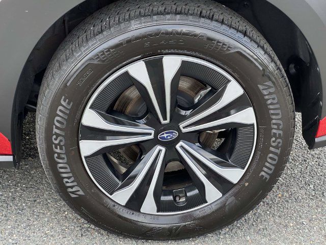 Used 2023 Subaru Solterra AWD image 9