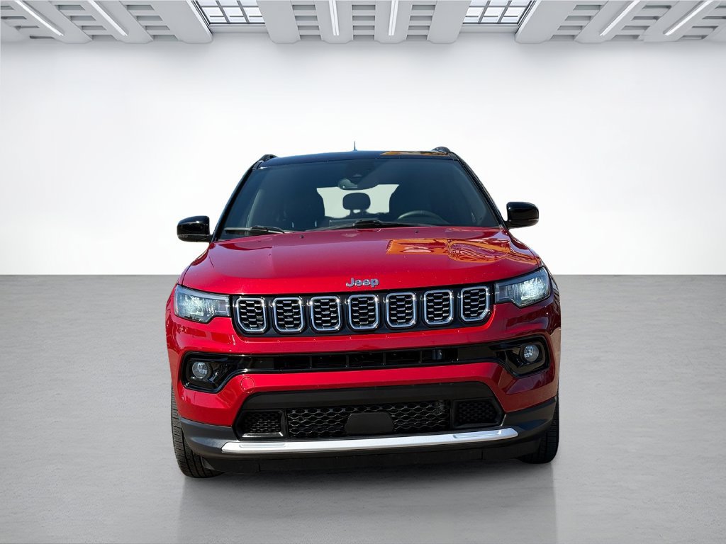 Used 2024 Jeep Compass Limited AWD/4WD image 2