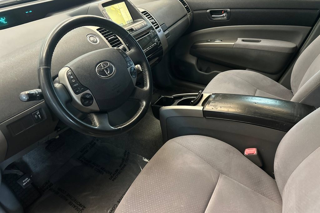 Used 2008 Toyota Prius w/ Pkg 5 FWD image 10