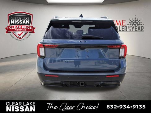 Used 2025 Ford Explorer ST-Line w/ Premium Package RWD image 6