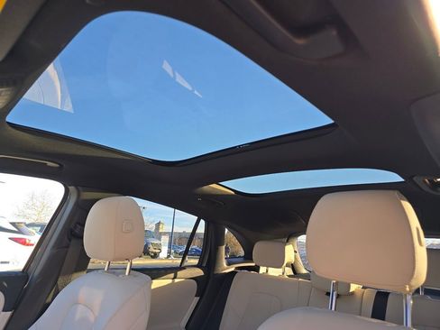 Certified 2026 Mercedes-Benz GLA 250 4MATIC image 3