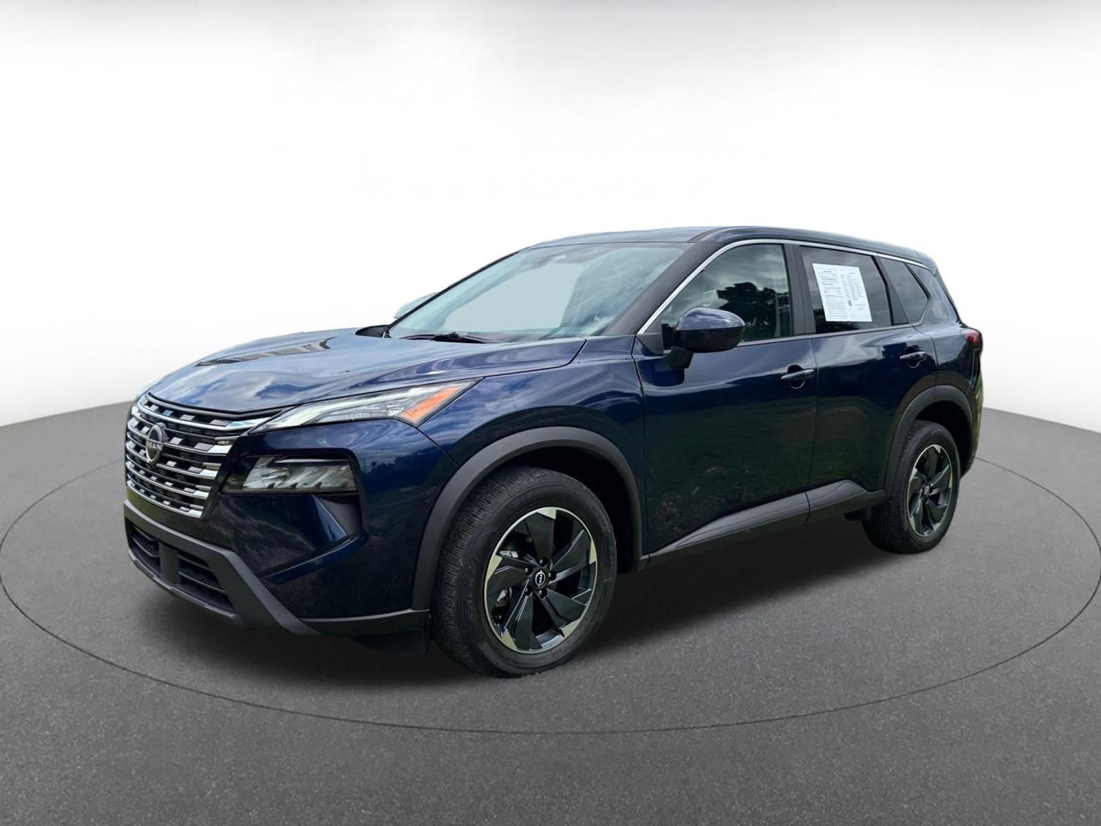 Used 2025 Nissan Rogue SV FWD image 4