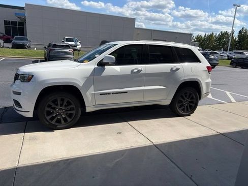 Used 2019 Jeep Grand Cherokee High Altitude AWD/4WD image 1
