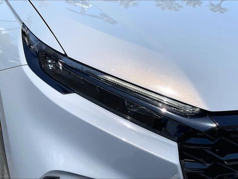 Used 2024 Honda CR-V Sport Touring image 27