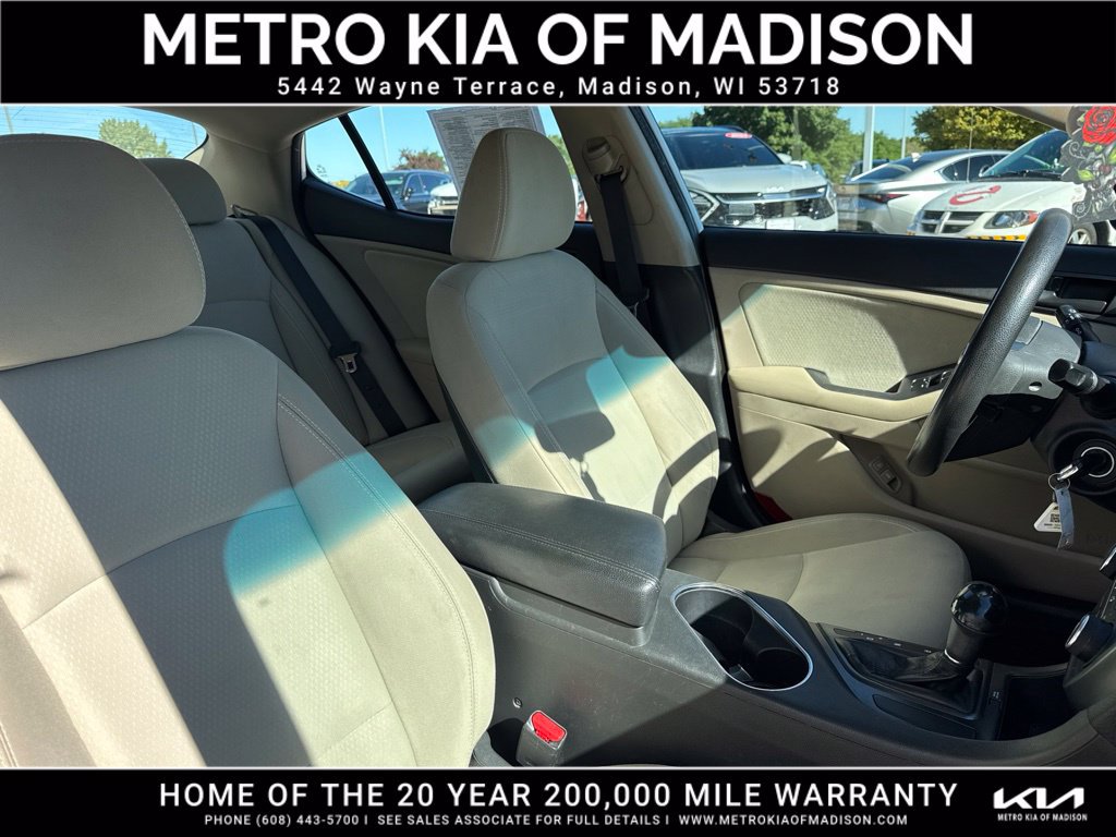 Used 2015 Kia Optima LX FWD image 40