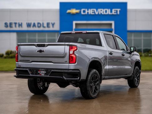 New 2026 Chevrolet Silverado 1500 LT Trail Boss w/ Dark Appearance Package AWD/4WD image 7