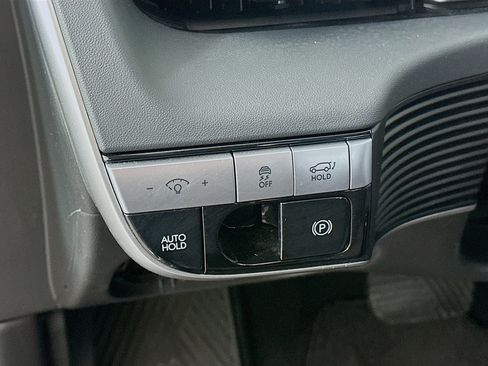 Used 2024 Hyundai Ioniq 5 SEL RWD image 17