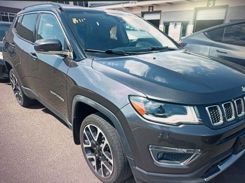 Used 2018 Jeep Compass Limited w/ Navigation Group image 4