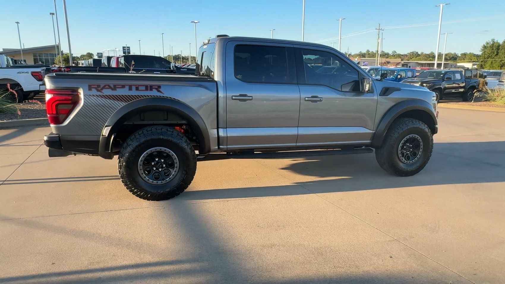Used 2024 Ford F150 Raptor AWD/4WD image 8