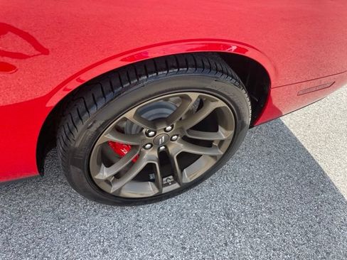 Used 2021 Dodge Challenger R/T Scat Pack w/ Dynamics Package RWD image 18