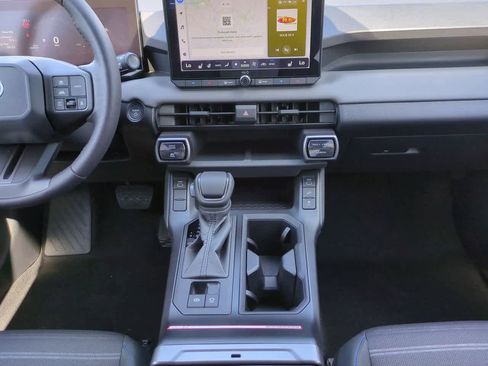 New 2026 Toyota RAV4 SE AWD/4WD image 18
