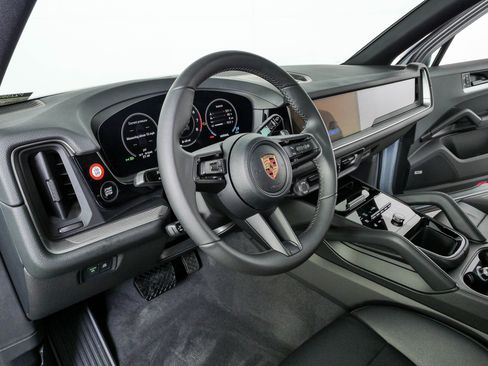 New 2026 Porsche Cayenne AWD/4WD image 4