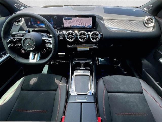 New 2026 Mercedes-Benz GLA 35 AMG 4MATIC image 7
