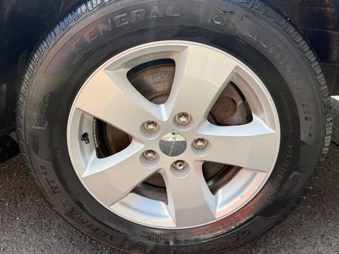 Used 2013 Dodge Grand Caravan SE FWD image 18